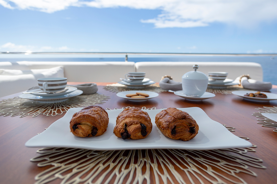 Red-Dragon-Breakfast